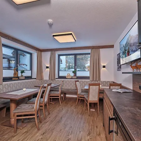 شقة فندقية Montagna